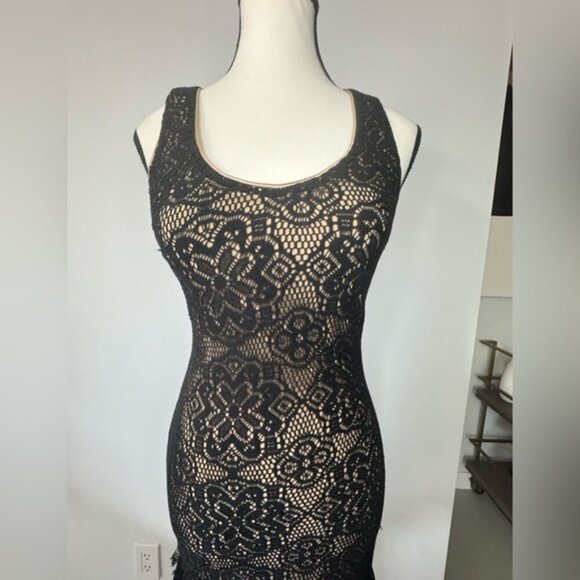 Dress the Population Black & Beige V-Neck Midi Dress - Size Small - Picture 4 of 16